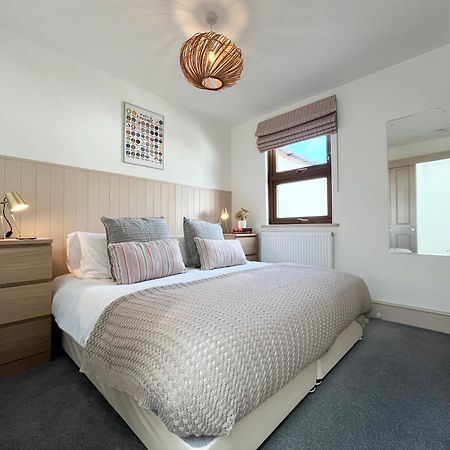 Mariner'S Cottage~Cozy Nook Close To The Sea Sleeps 4 Πενζάνς Εξωτερικό φωτογραφία